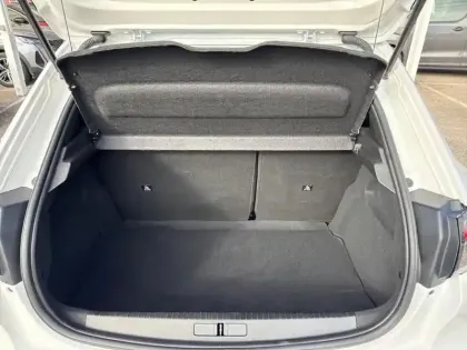 Photo 7 Peugeot 208  PureTech 100 S&S BVM6 Allure Business