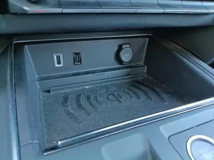 Photo 14 Citroën C5 aircross  Hybride Rechargeable 225 S&S e-EAT8 Shine