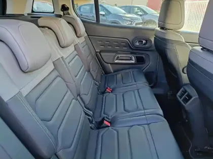 Photo 16 Citroën C5 aircross  Hybride Rechargeable 225 S&S e-EAT8 Shine