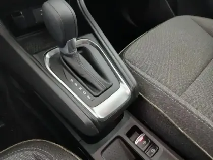 Photo 26 Renault Captur E-Tech full hybrid 145 ch Techno