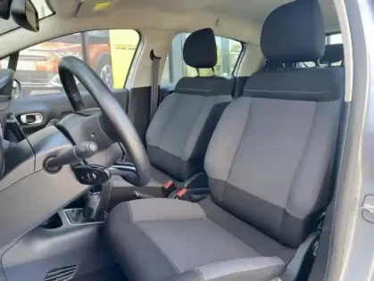 Photo 14 Citroën C3 III PureTech 110 S&amp;S EAT6 Shine