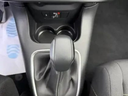 Photo 22 Citroën C3 III PureTech 110 S&amp;S EAT6 Shine