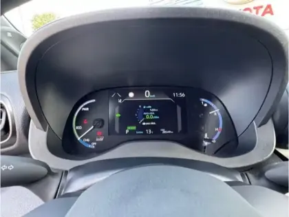 Photo 13 Toyota Yaris Hybride 1.5 116H GR SPORT MY22