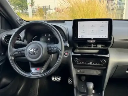 Photo 5 Toyota Yaris Hybride 1.5 116H GR SPORT MY22