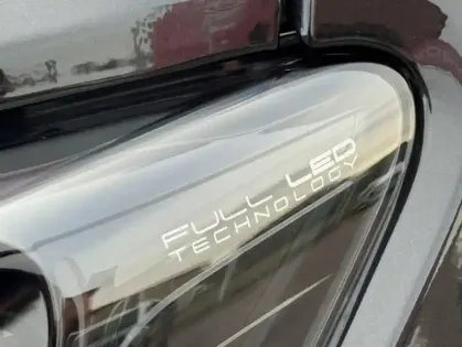 Photo 17 Peugeot Boxer II 2.2 180 CH S&amp;S BVA8 3.5T L2H2