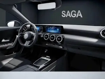 Photo 11 Mercedes Classe A 200 d AMG Line