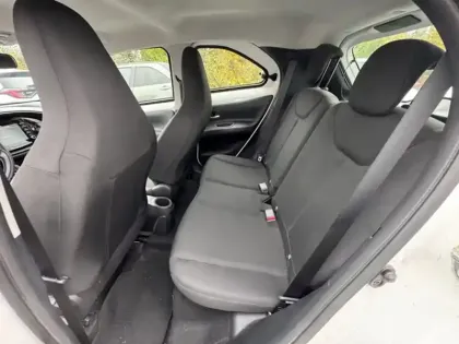 Photo 17 Toyota Aygo 1.0 VVT-i 72 Dynamic MY23