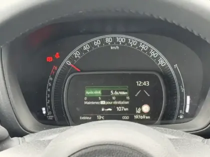 Photo 20 Toyota Aygo 1.0 VVT-i 72 Dynamic MY23