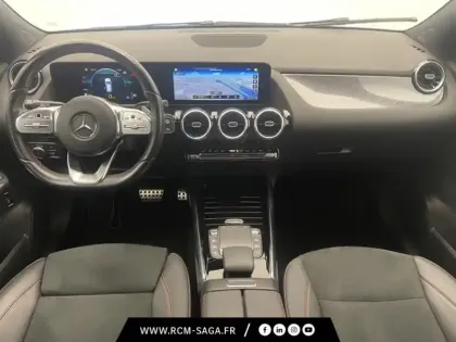 Photo 10 Mercedes GLA 200 d AMG Line