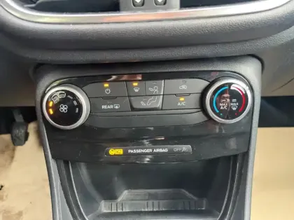 Photo 4 Ford Puma 1.0 EcoBoost 125ch mHEV Titanium 7cv