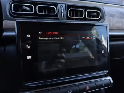 Photo 27 Citroën C3 III BlueHDi 100 S&amp;S BVM Shine Pack