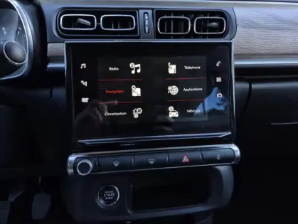 Photo 24 Citroën C3 III BlueHDi 100 S&amp;S BVM Shine Pack