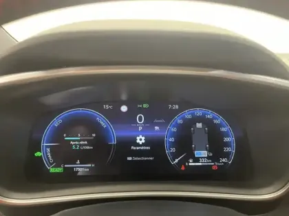 Photo 15 Toyota Corolla Hybride 1.8L 140h GR Sport