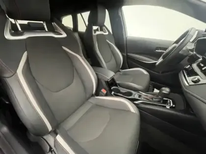 Photo 23 Toyota Corolla Hybride 1.8L 140h GR Sport