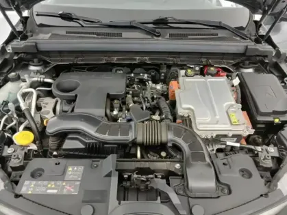 Photo 11 Renault Arkana E-Tech 145 Zen