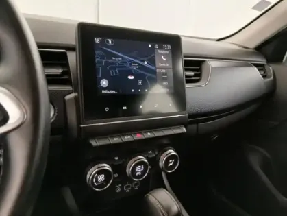 Photo 15 Renault Arkana E-Tech 145 Zen