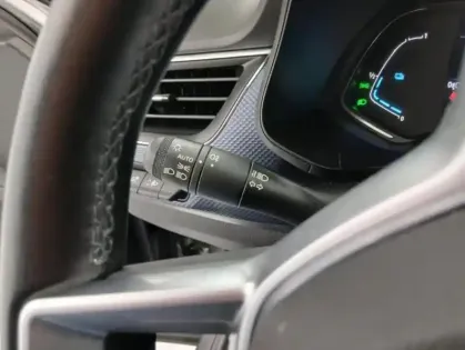 Photo 17 Renault Arkana E-Tech 145 Zen