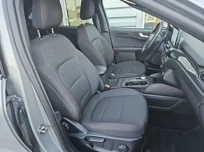 Photo 21 Ford Kuga 2.5 Duratec 190ch FHEV E85 ST-Line BVA