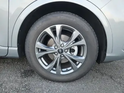 Photo 13 Ford Kuga 2.5 Duratec 190ch FHEV E85 ST-Line BVA