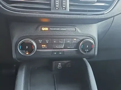 Photo 4 Ford Kuga 2.5 Duratec 190ch FHEV E85 ST-Line BVA