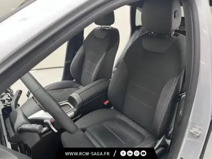 Photo 12 Mercedes Classe B 200 d AMG Line