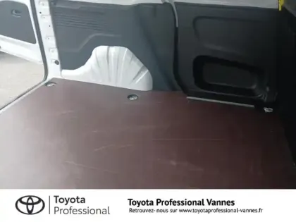 Photo 10 Toyota Proace  CITY Medium 110 VVT-i Dynamic MC23