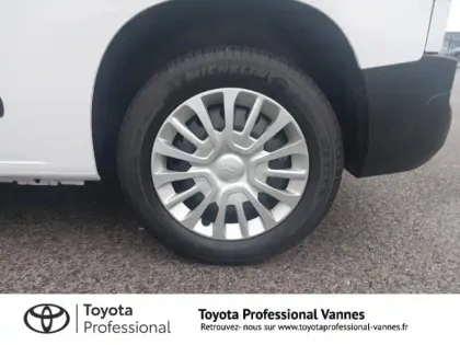 Photo 12 Toyota Proace  CITY Medium 110 VVT-i Dynamic MC23