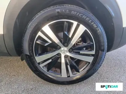 Photo 10 Peugeot 3008  1.2 PureTech 130ch S&S GT