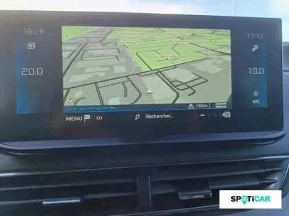 Photo 12 Peugeot 3008  1.2 PureTech 130ch S&S GT