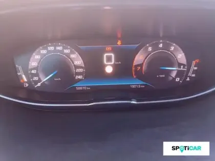 Photo 13 Peugeot 3008  1.2 PureTech 130ch S&S GT