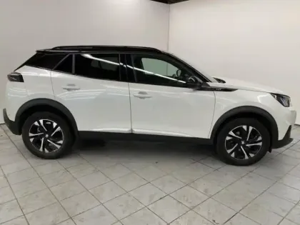 Photo 3 Peugeot 2008  1.2 PureTech 130ch S&S GT EAT8