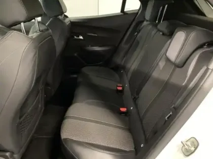 Photo 10 Peugeot 2008  1.2 PureTech 130ch S&S GT EAT8