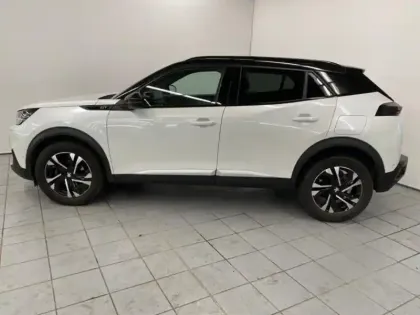 Photo 7 Peugeot 2008  1.2 PureTech 130ch S&S GT EAT8