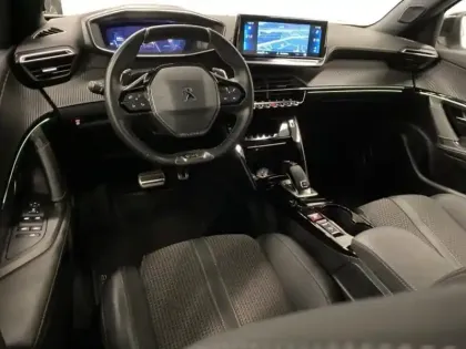 Photo 11 Peugeot 2008  1.2 PureTech 130ch S&S GT EAT8