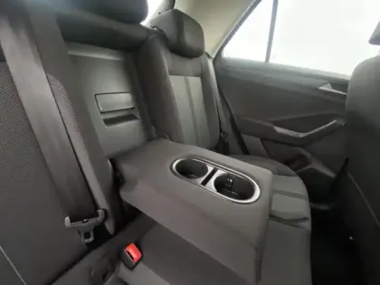 Photo 14 Volkswagen T-roc  1.0 TSI 110ch Life Plus