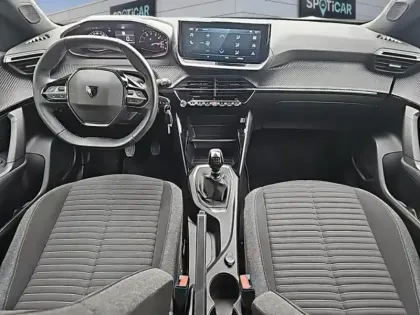 Photo 7 Peugeot 2008  1.2 PureTech 100ch S&S Active