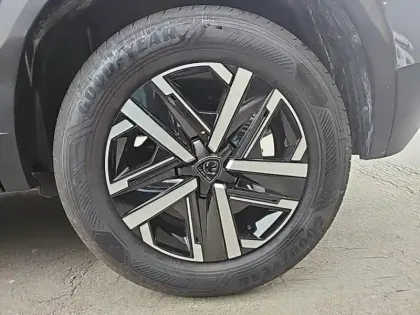 Photo 10 Peugeot 2008  1.2 PureTech 100ch S&S Active