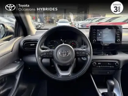 Photo 8 Toyota Yaris  116h Dynamic 5p MY22