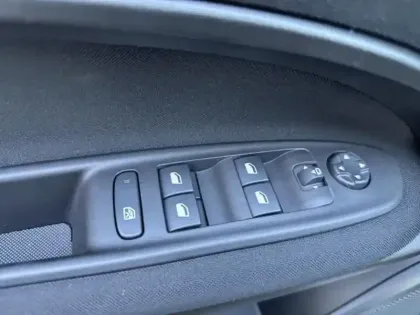 Photo 11 Fiat 600  Sté 1.2 Hybrid 100ch DCT6