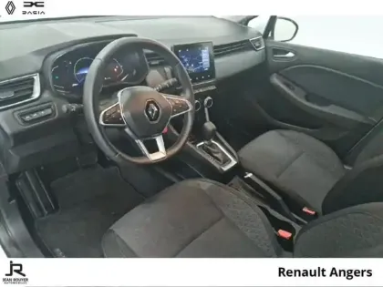 Photo 14 Renault Clio  E-Tech hybride 140ch Business