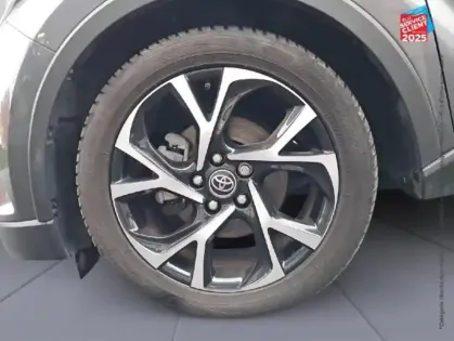 Photo 9 Toyota C-HR  122h Design 2WD E-CVT RC18