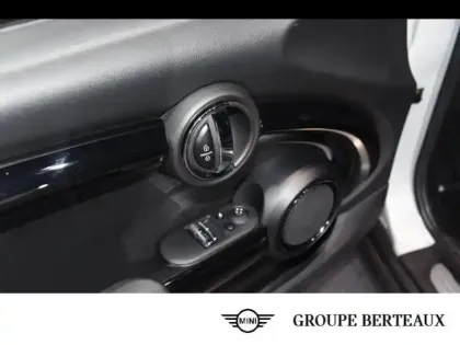 Photo 8 Mini Mini  Cooper SE 184ch Edition Premium BVA 5CV