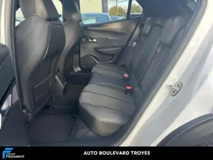 Photo 11 Peugeot 2008  1.2 PureTech 130ch S&S GT EAT8