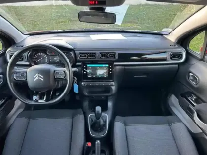 Photo 8 Citroën C3  1.2 PureTech 83ch S&S Shine