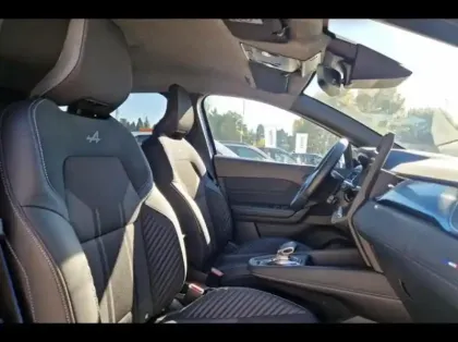 Photo 9 Renault Captur  1.6 E-Tech full hybrid 145ch esprit Alpine