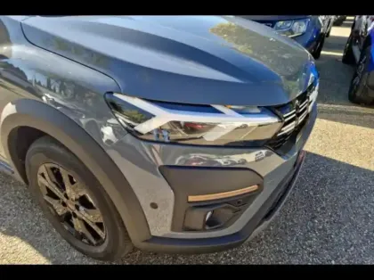 Photo 14 Dacia Jogger  1.0 ECO-G 100ch Extreme+ 7 places -24