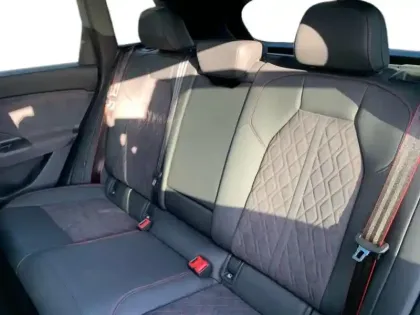 Photo 7 Audi Q6 E-tron  e-tron 387ch quattro S line