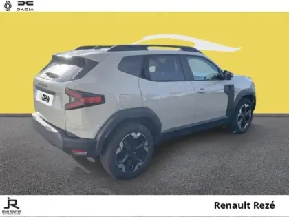 Photo 26 Dacia Duster  1.6 hybrid 140ch Extreme