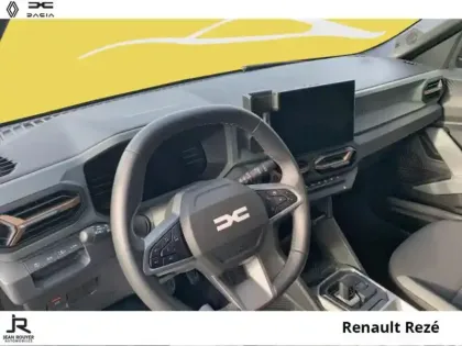 Photo 19 Dacia Duster  1.6 hybrid 140ch Extreme