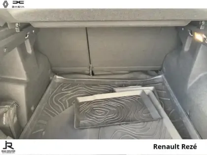 Photo 6 Dacia Duster  1.6 hybrid 140ch Extreme